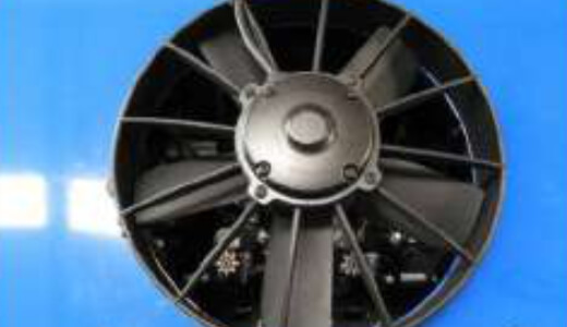Cleaning fan for knotters